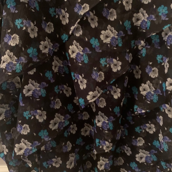 American Eagle top - Picture 2 of 3